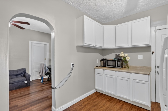 1541 West, ROCKFORD, Illinois 61102, ,2 Units,For Sale,West,202605359