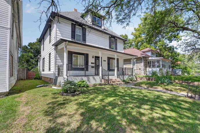1541 West, ROCKFORD, Illinois 61102, ,2 Units,For Sale,West,202605359