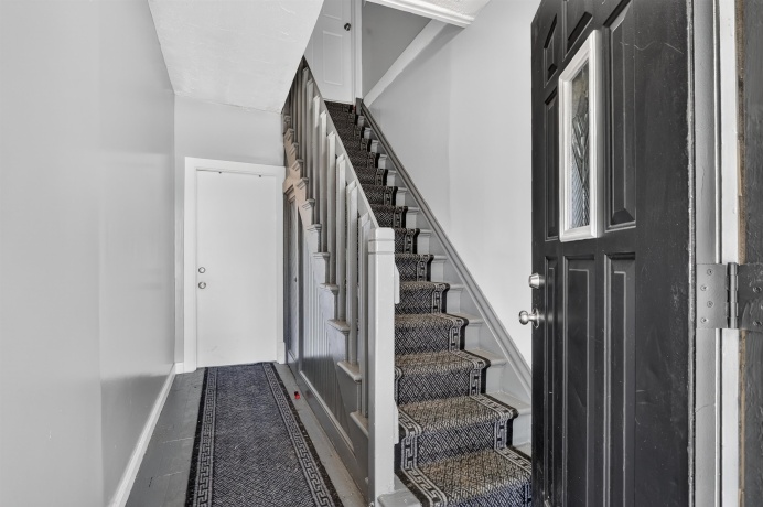 1541 West, ROCKFORD, Illinois 61102, ,2 Units,For Sale,West,202605359