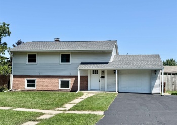 621 8th, BELVIDERE, Illinois 61008, 4 Bedrooms Bedrooms, ,1 BathroomBathrooms,House,For Sale,8th,202604395