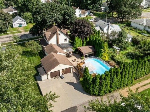305 Congress, POLO, Illinois 61064, 3 Bedrooms Bedrooms, ,2 BathroomsBathrooms,House,For Sale,Congress,202605364