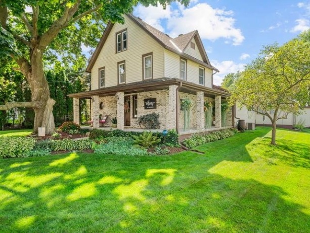 305 Congress, POLO, Illinois 61064, 3 Bedrooms Bedrooms, ,2 BathroomsBathrooms,House,For Sale,Congress,202605364