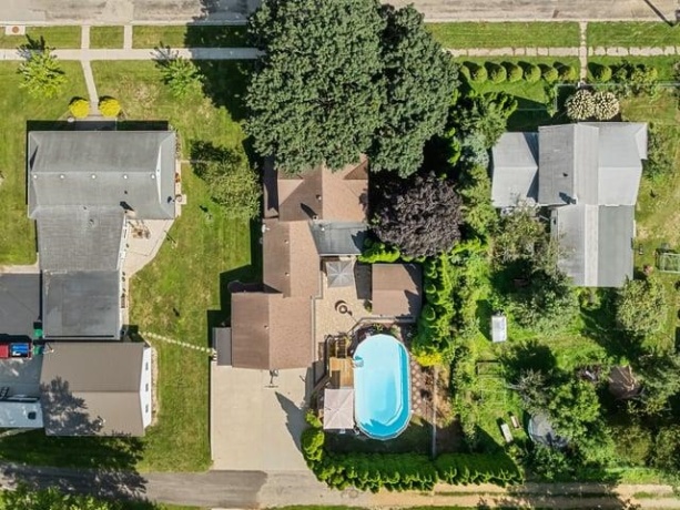 305 Congress, POLO, Illinois 61064, 3 Bedrooms Bedrooms, ,2 BathroomsBathrooms,House,For Sale,Congress,202605364