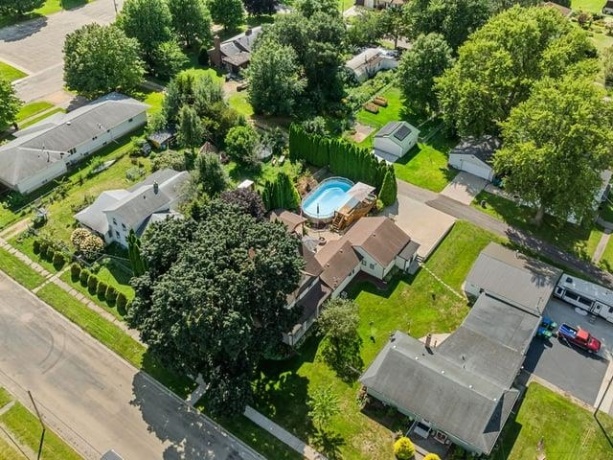 305 Congress, POLO, Illinois 61064, 3 Bedrooms Bedrooms, ,2 BathroomsBathrooms,House,For Sale,Congress,202605364