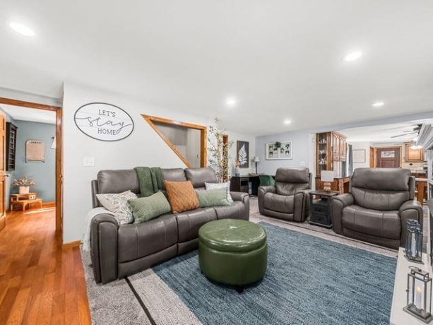 305 Congress, POLO, Illinois 61064, 3 Bedrooms Bedrooms, ,2 BathroomsBathrooms,House,For Sale,Congress,202605364