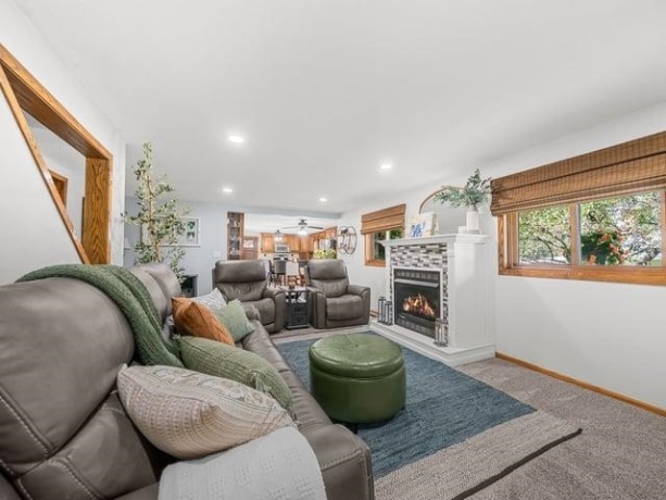 305 Congress, POLO, Illinois 61064, 3 Bedrooms Bedrooms, ,2 BathroomsBathrooms,House,For Sale,Congress,202605364