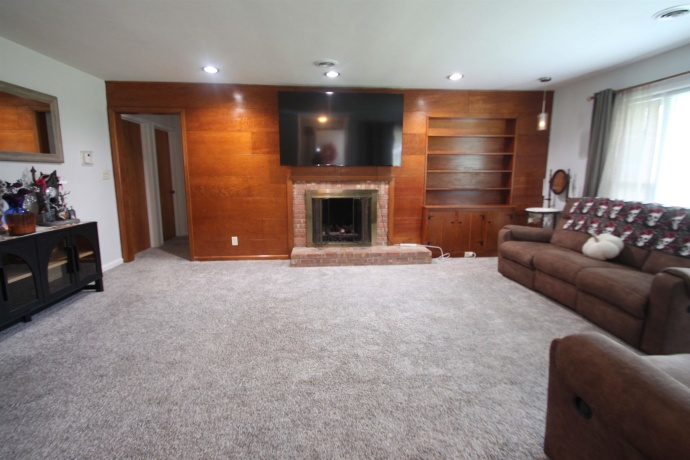 1222 Kay, ROCKFORD, Illinois 61103, 3 Bedrooms Bedrooms, ,1 BathroomBathrooms,House,For Sale,Kay,202605369
