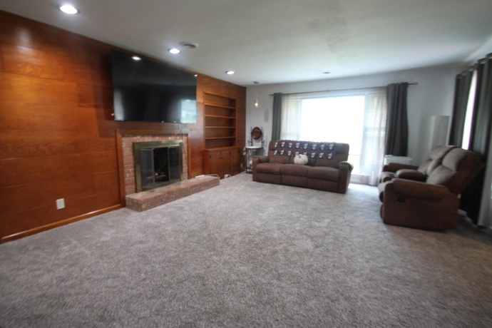 1222 Kay, ROCKFORD, Illinois 61103, 3 Bedrooms Bedrooms, ,1 BathroomBathrooms,House,For Sale,Kay,202605369