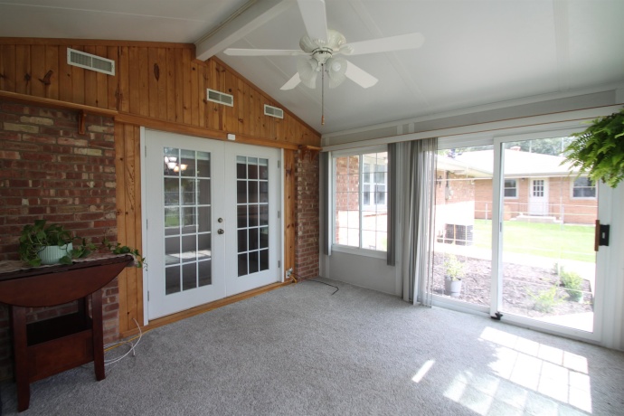 1222 Kay, ROCKFORD, Illinois 61103, 3 Bedrooms Bedrooms, ,1 BathroomBathrooms,House,For Sale,Kay,202605369