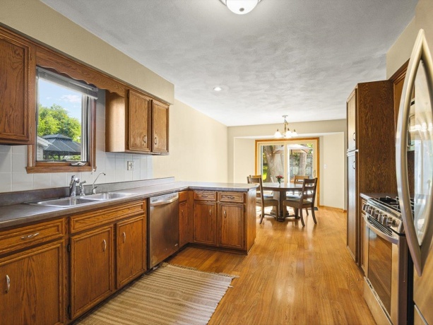 7733 Edwin, LOVES PARK, Illinois 61111, 3 Bedrooms Bedrooms, ,2 BathroomsBathrooms,House,For Sale,Edwin,202605162
