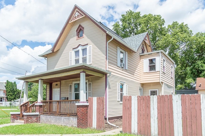 710 Kishwaukee, ROCKFORD, Illinois 61104, 6 Bedrooms Bedrooms, ,2 BathroomsBathrooms,House,For Sale,Kishwaukee,202605370