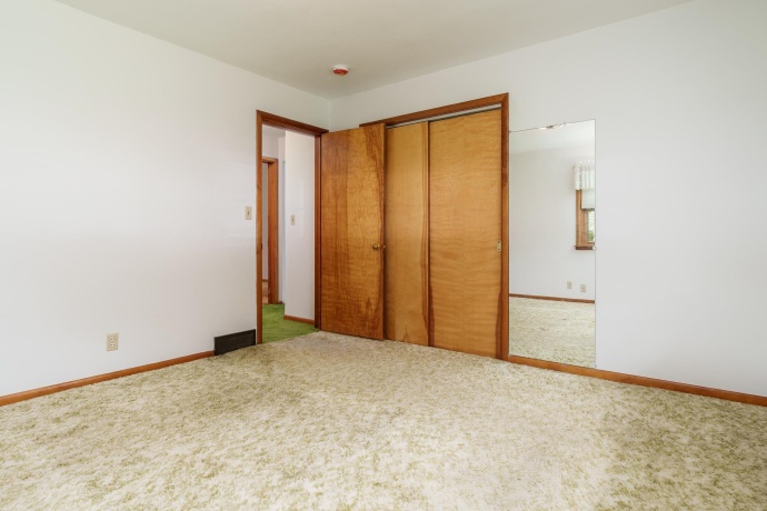 2811 HORTON, ROCKFORD, Illinois 61109, 3 Bedrooms Bedrooms, ,1 BathroomBathrooms,House,For Sale,HORTON,202605371
