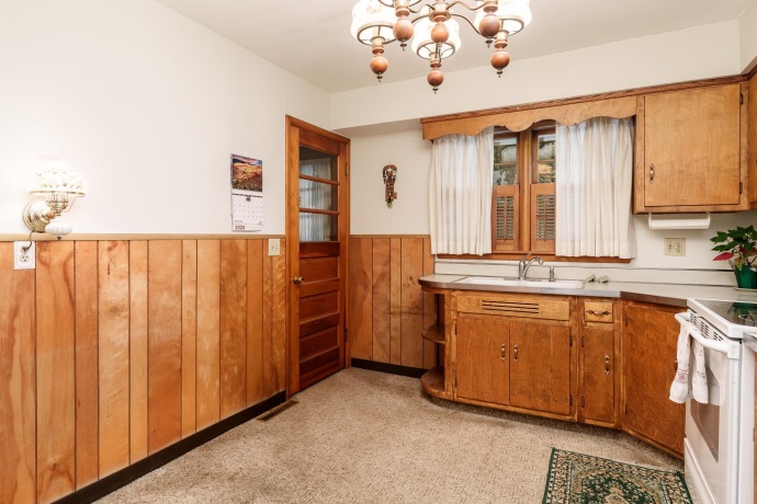2811 HORTON, ROCKFORD, Illinois 61109, 3 Bedrooms Bedrooms, ,1 BathroomBathrooms,House,For Sale,HORTON,202605371
