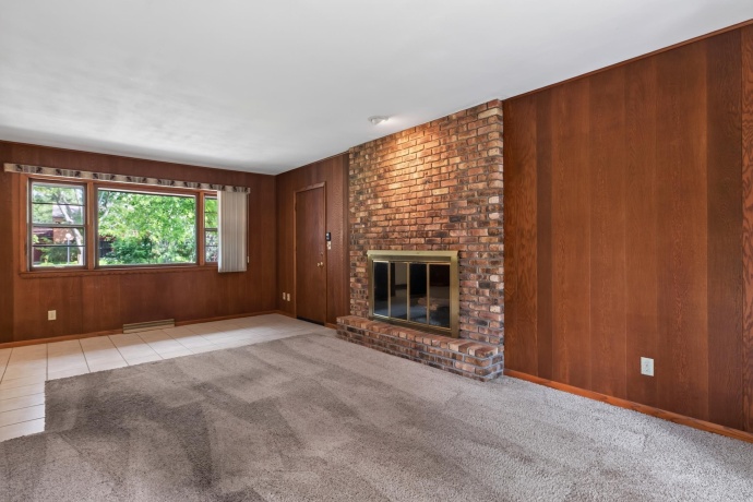 1112 Prestwick, ROCKFORD, Illinois 61107, 3 Bedrooms Bedrooms, ,2 BathroomsBathrooms,House,For Sale,Prestwick,202605372