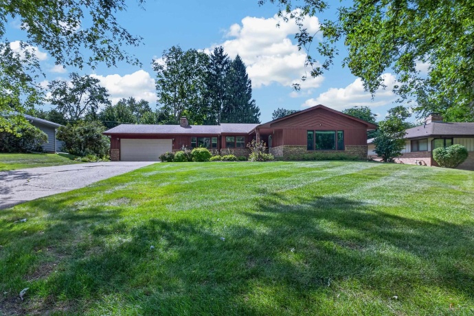 1112 Prestwick, ROCKFORD, Illinois 61107, 3 Bedrooms Bedrooms, ,2 BathroomsBathrooms,House,For Sale,Prestwick,202605372