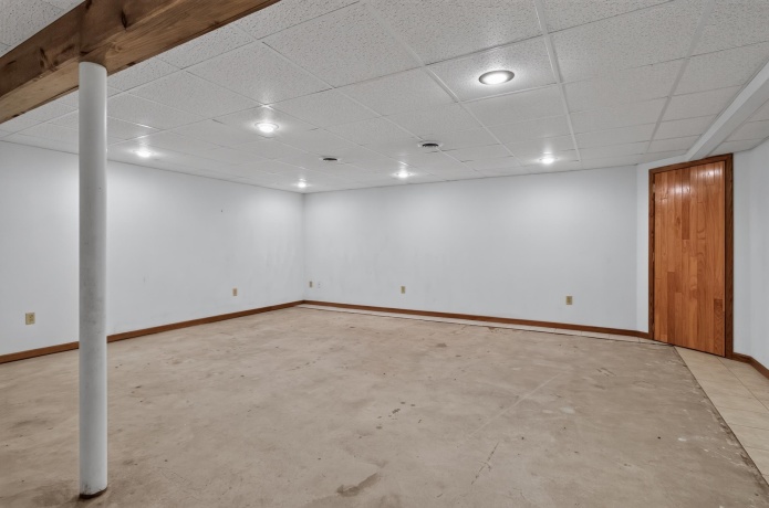 1112 Prestwick, ROCKFORD, Illinois 61107, 3 Bedrooms Bedrooms, ,2 BathroomsBathrooms,House,For Sale,Prestwick,202605372