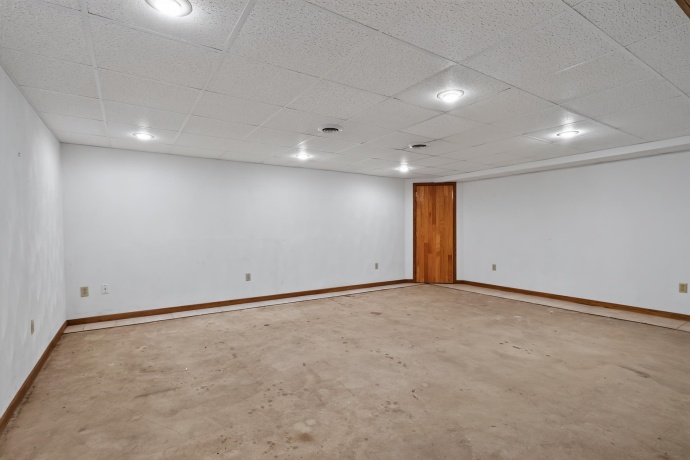 1112 Prestwick, ROCKFORD, Illinois 61107, 3 Bedrooms Bedrooms, ,2 BathroomsBathrooms,House,For Sale,Prestwick,202605372