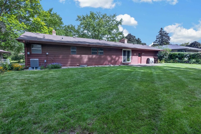 1112 Prestwick, ROCKFORD, Illinois 61107, 3 Bedrooms Bedrooms, ,2 BathroomsBathrooms,House,For Sale,Prestwick,202605372