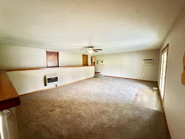 5303 River View, THOMSON, Illinois 61285, 3 Bedrooms Bedrooms, ,1 BathroomBathrooms,House,For Sale,River View,202605373