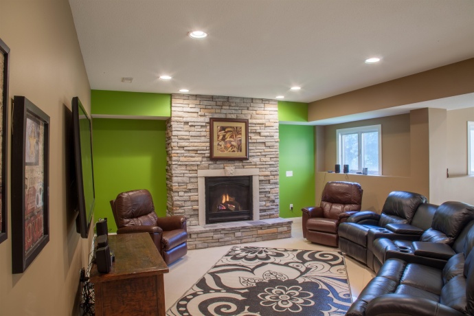 5 Frontier, GALENA, Illinois 61036, 4 Bedrooms Bedrooms, ,4 BathroomsBathrooms,House,For Sale,Frontier,202605374
