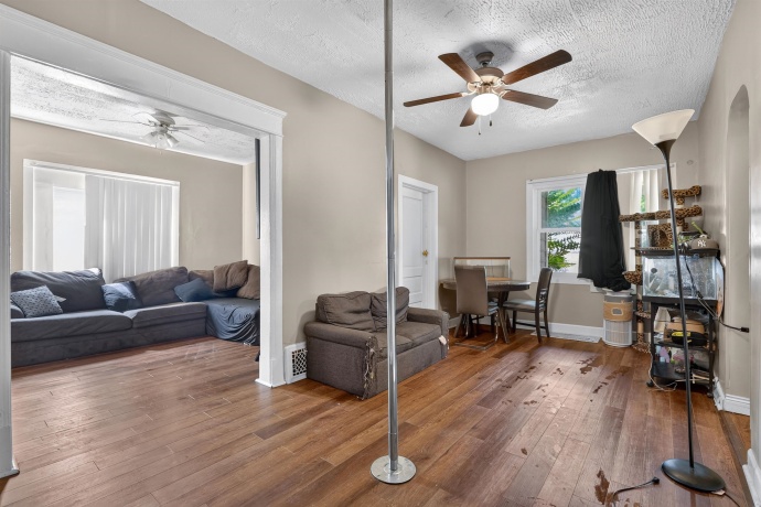 1541 West, ROCKFORD, Illinois 61102, ,2 Units,For Sale,West,202605378