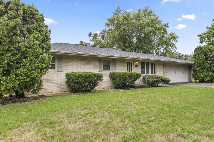 9304 LAWSON, MACHESNEY PARK, Illinois 61115, 3 Bedrooms Bedrooms, ,1 BathroomBathrooms,House,For Sale,LAWSON,202605375