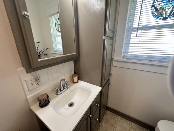 218 Chestnut, SHANNON, Illinois 61078, 3 Bedrooms Bedrooms, ,1 BathroomBathrooms,House,For Sale,Chestnut,202605376