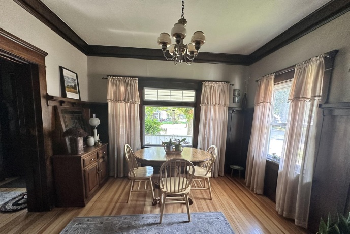 218 Chestnut, SHANNON, Illinois 61078, 3 Bedrooms Bedrooms, ,1 BathroomBathrooms,House,For Sale,Chestnut,202605376