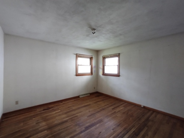 312 11th, PECATONICA, Illinois 61063, 3 Bedrooms Bedrooms, ,1 BathroomBathrooms,House,For Sale,11th,202605379