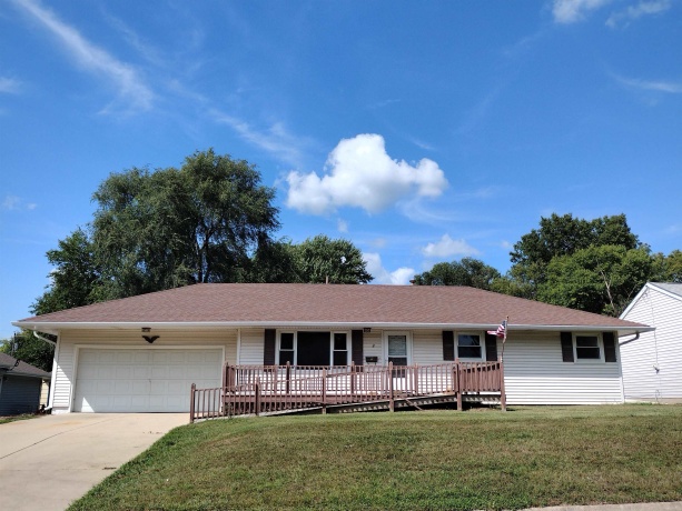 312 11th, PECATONICA, Illinois 61063, 3 Bedrooms Bedrooms, ,1 BathroomBathrooms,House,For Sale,11th,202605379
