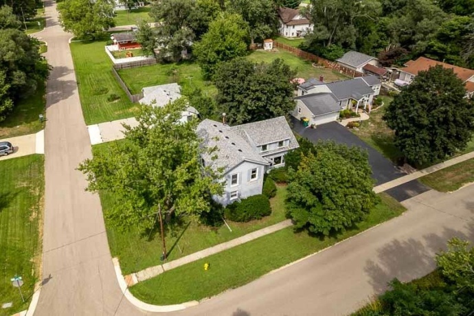 5602 HARRISON, ROSCOE, Illinois 61073, 4 Bedrooms Bedrooms, ,2 BathroomsBathrooms,House,For Sale,HARRISON,202605380
