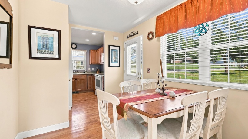 228 Hickory, GALENA, Illinois 61036, 3 Bedrooms Bedrooms, ,2 BathroomsBathrooms,House,For Sale,Hickory,202605382