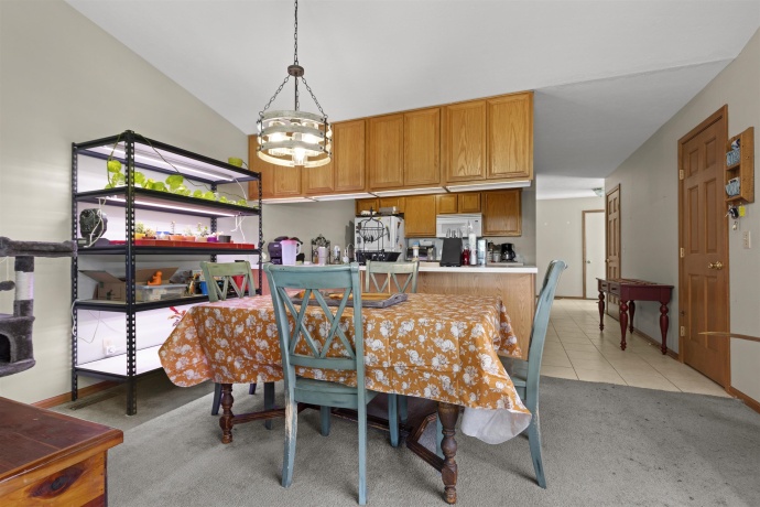 6456 Oak Crest, LOVES PARK, Illinois 61111, 2 Bedrooms Bedrooms, ,2 BathroomsBathrooms,Condominium,For Sale,Oak Crest,202605383