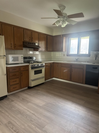5213 Village, ROCKFORD, Illinois 61108, ,2 Units,For Sale,Village,202605385