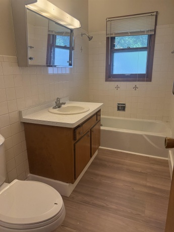 5213 Village, ROCKFORD, Illinois 61108, ,2 Units,For Sale,Village,202605385