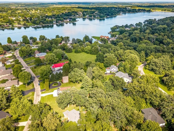 572 Baintree, LAKE SUMMERSET, Illinois 61019, 3 Bedrooms Bedrooms, ,2 BathroomsBathrooms,House,For Sale,Baintree,202605388