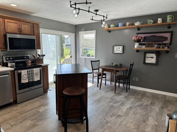 205 Sherwood, LENA, Illinois 61048, 2 Bedrooms Bedrooms, ,1 BathroomBathrooms,House,For Sale,Sherwood,202605389