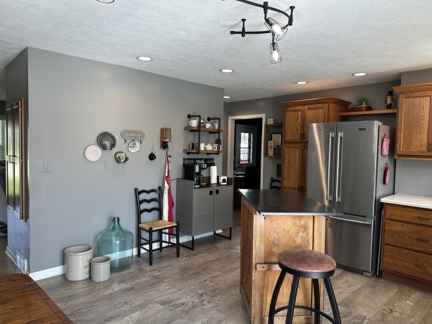 205 Sherwood, LENA, Illinois 61048, 2 Bedrooms Bedrooms, ,1 BathroomBathrooms,House,For Sale,Sherwood,202605389