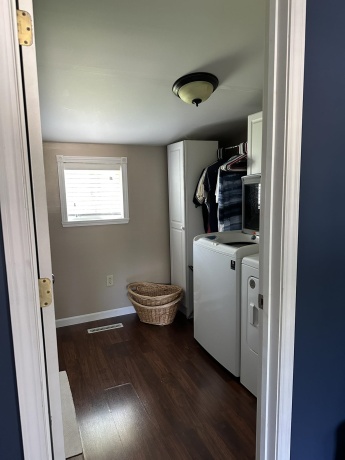 205 Sherwood, LENA, Illinois 61048, 2 Bedrooms Bedrooms, ,1 BathroomBathrooms,House,For Sale,Sherwood,202605389