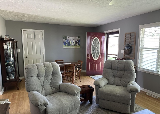 205 Sherwood, LENA, Illinois 61048, 2 Bedrooms Bedrooms, ,1 BathroomBathrooms,House,For Sale,Sherwood,202605389