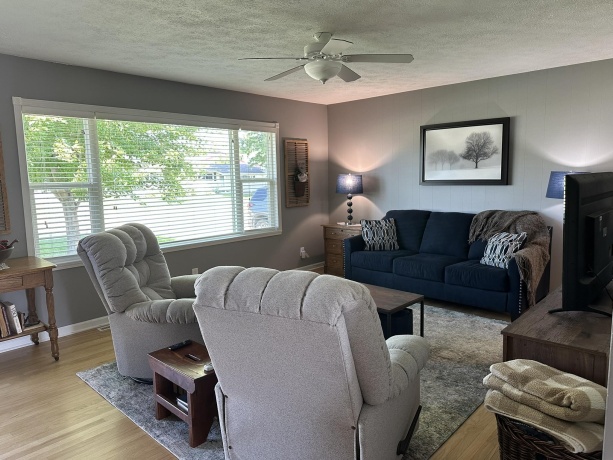 205 Sherwood, LENA, Illinois 61048, 2 Bedrooms Bedrooms, ,1 BathroomBathrooms,House,For Sale,Sherwood,202605389