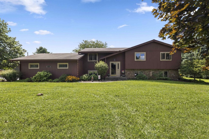 6649 Oak Hill, STILLMAN VALLEY, Illinois 61084, 4 Bedrooms Bedrooms, ,2 BathroomsBathrooms,House,For Sale,Oak Hill,202605390