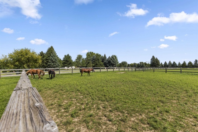 6649 Oak Hill, STILLMAN VALLEY, Illinois 61084, 4 Bedrooms Bedrooms, ,2 BathroomsBathrooms,House,For Sale,Oak Hill,202605390