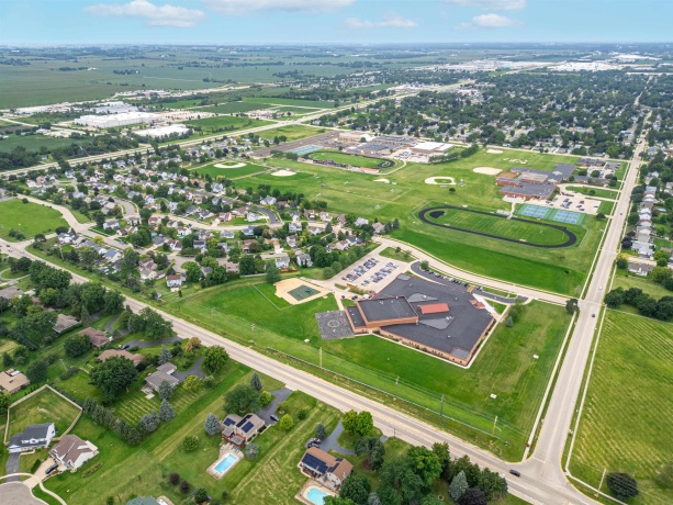 1621 Fox Field, BELVIDERE, Illinois 61008, 4 Bedrooms Bedrooms, ,2 BathroomsBathrooms,House,For Sale,Fox Field,202605391