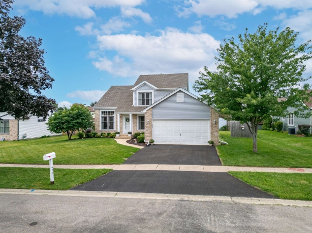1621 Fox Field, BELVIDERE, Illinois 61008, 4 Bedrooms Bedrooms, ,2 BathroomsBathrooms,House,For Sale,Fox Field,202605391