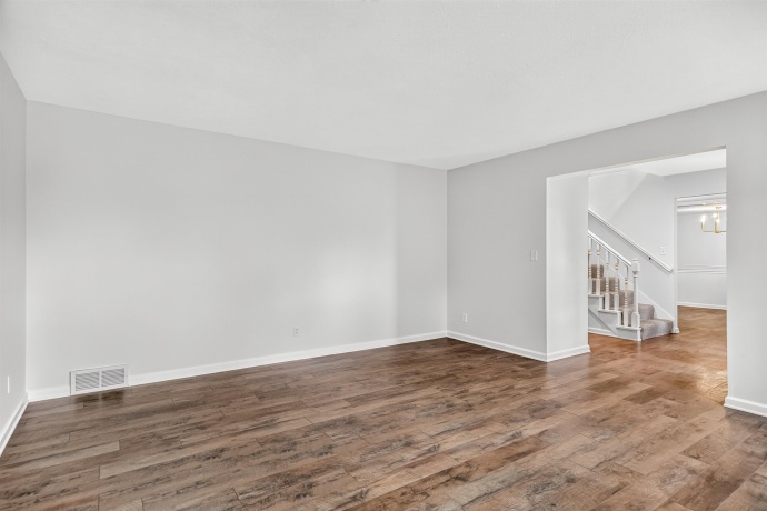 7038 Perrietta, ROCKFORD, Illinois 61107, 4 Bedrooms Bedrooms, ,2 BathroomsBathrooms,House,For Sale,Perrietta,202605395
