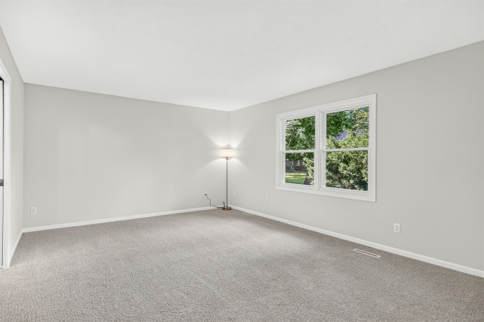 7038 Perrietta, ROCKFORD, Illinois 61107, 4 Bedrooms Bedrooms, ,2 BathroomsBathrooms,House,For Sale,Perrietta,202605395