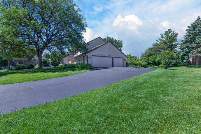 3530 Lizum, ROCKFORD, Illinois 61114, 4 Bedroom Bedrooms, ,3 BathroomBathrooms,House,For Sale,Lizum,202603466