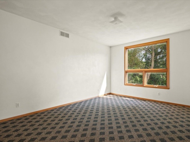 7519 Burr Oak, ROSCOE, Illinois 61073, 5 Bedrooms Bedrooms, ,3 BathroomsBathrooms,House,For Sale,Burr Oak,202605398