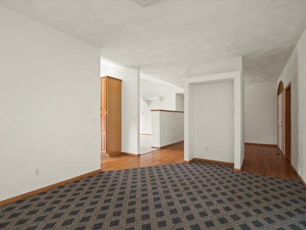 7519 Burr Oak, ROSCOE, Illinois 61073, 5 Bedrooms Bedrooms, ,3 BathroomsBathrooms,House,For Sale,Burr Oak,202605398